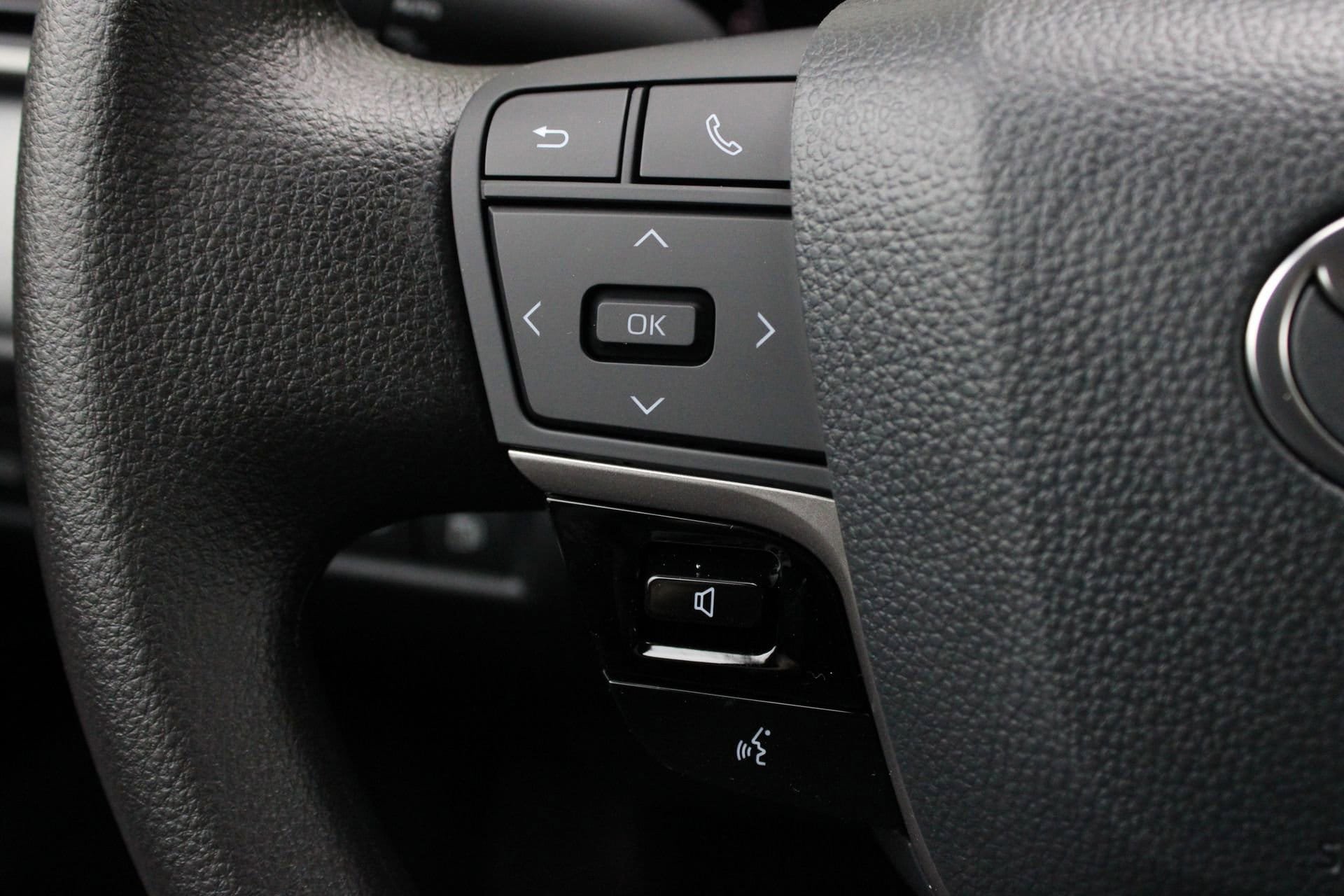 New 2026 Toyota Camry LE AWD/4WD image 29