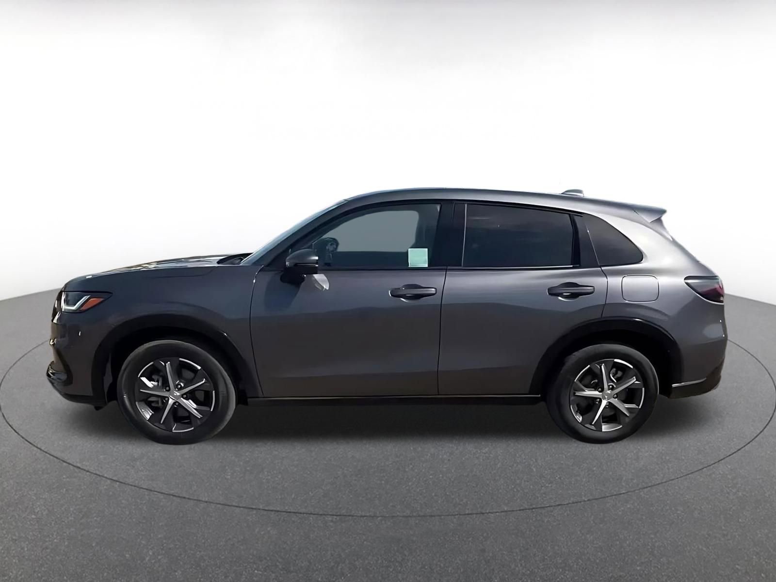 Used 2025 Honda HR-V EX-L image 9