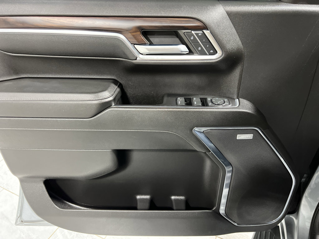 Used 2023 GMC Sierra 1500 SLT image 21