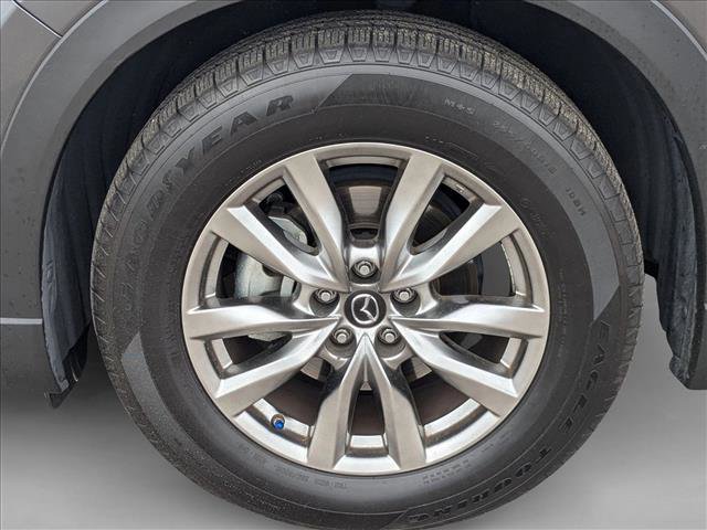 Used 2018 MAZDA CX-9 Touring w/ Touring Premium Package image 10