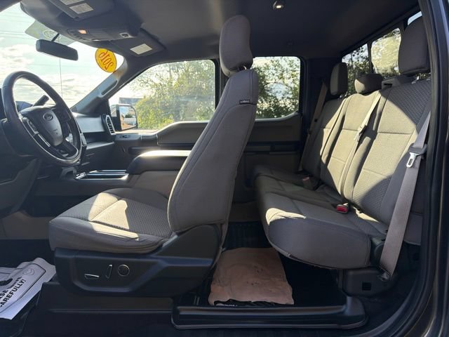 Used 2016 Ford F150 XLT w/ Equipment Group 302A Luxury AWD/4WD image 8