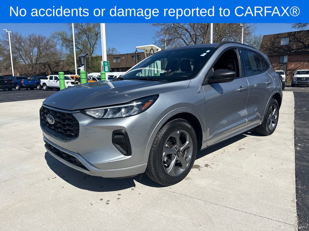 Used 2023 Ford Escape ST-Line w/ Tech Pack #1 image 2