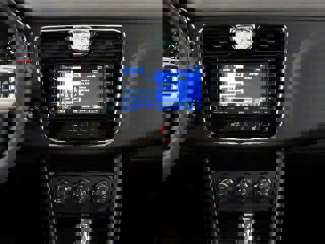 Used 2013 Chrysler 200 Touring w/ S Exterior Appearance Pkg image 8