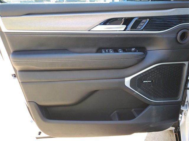 New 2025 Jeep Wagoneer Series II w/ Premium Group I image 17