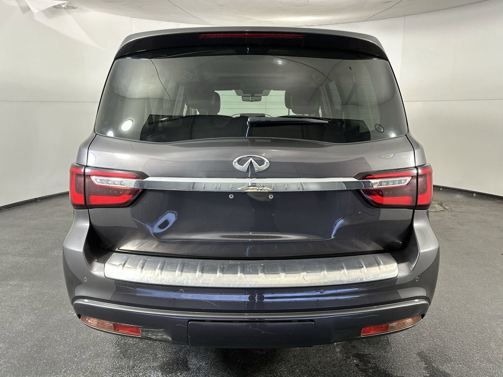 Used 2024 INFINITI QX80 Luxe image 7