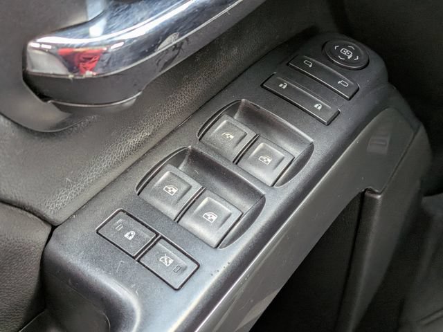 Used 2018 Chevrolet Silverado 1500 LT RWD image 23