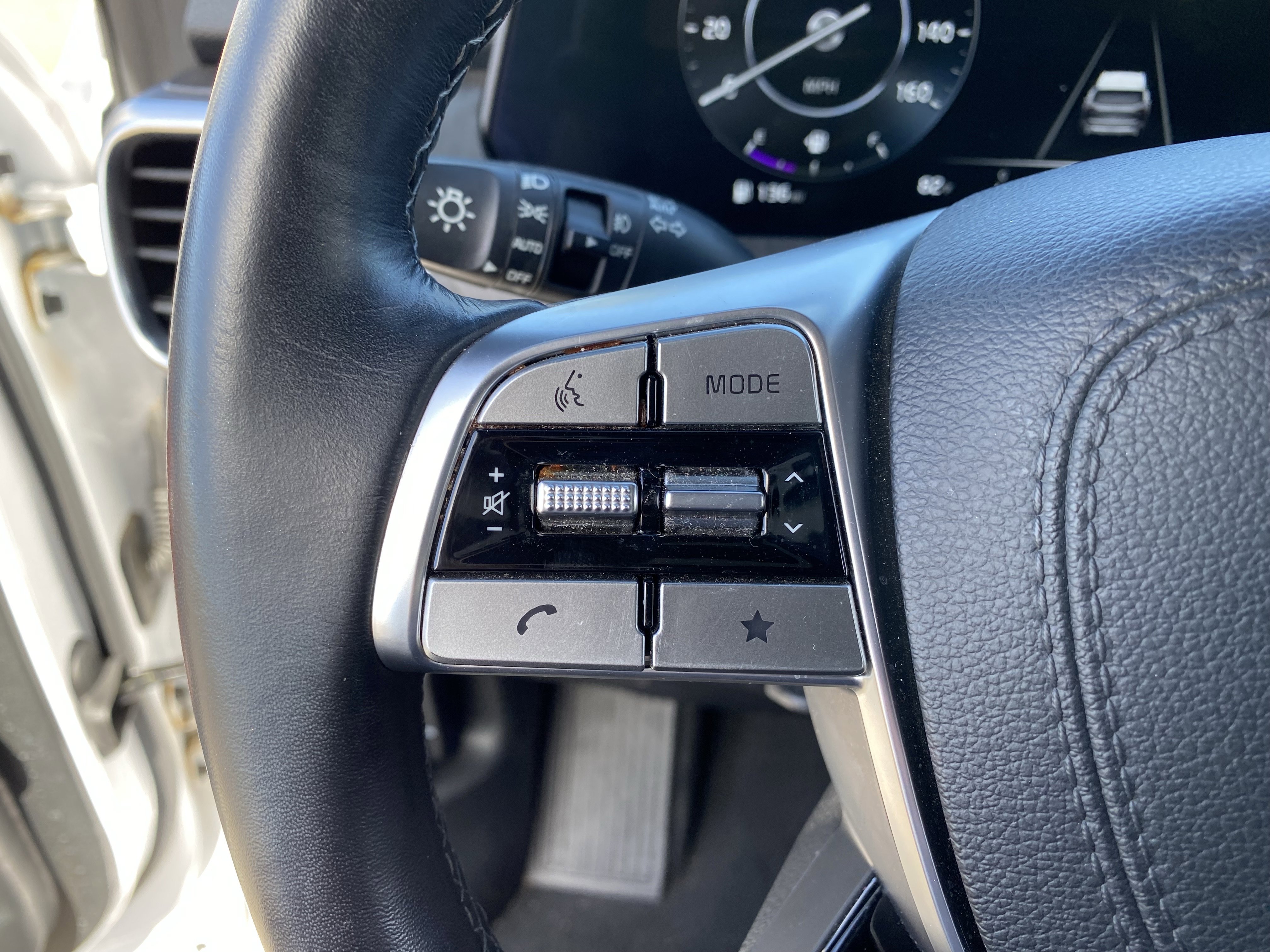 Used 2023 Kia Telluride SX Prestige AWD/4WD image 29