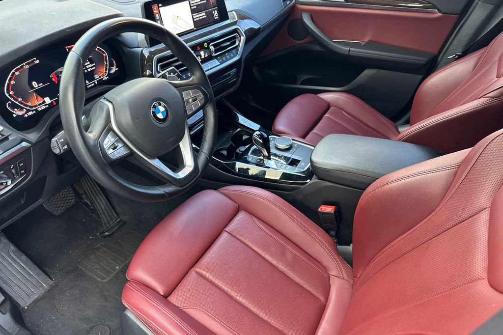 Used 2024 BMW X3 sDrive30i w/ Convenience Package image 9