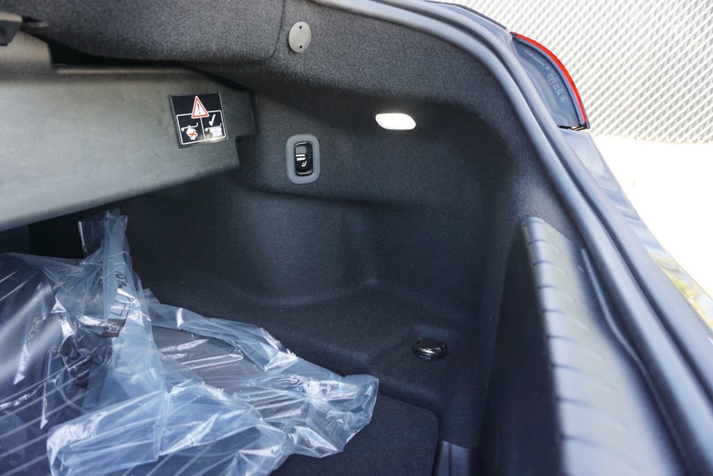 New 2026 Mercedes-Benz CLE 300 4MATIC Cabriolet image 69