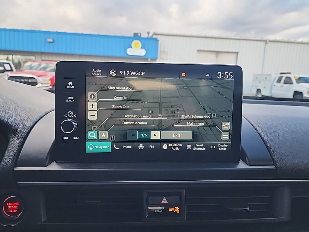 Used 2023 Honda Pilot Touring image 25