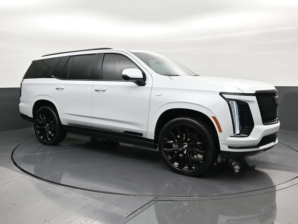 Certified 2026 Cadillac Escalade Platinum Sport w/ LPO, ONYX Package AWD/4WD image 7