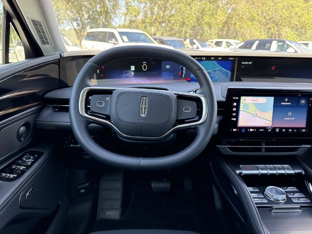New 2026 Lincoln Nautilus Reserve w/ Jet Appearance Package AWD/4WD image 17