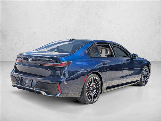 New 2026 BMW 750e xDrive AWD/4WD image 2