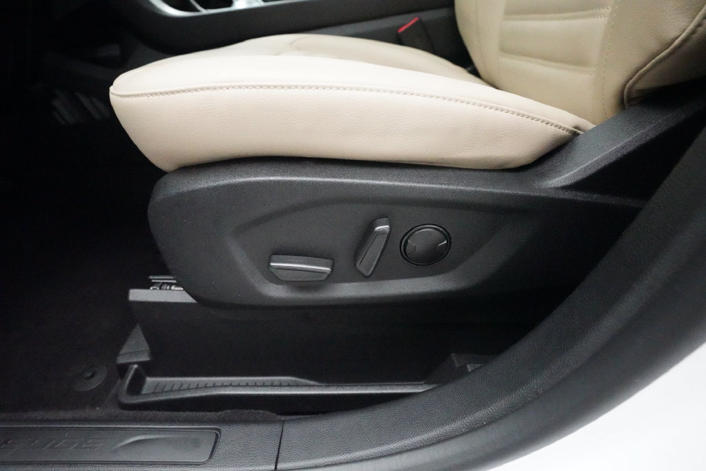 Used 2024 Ford Edge SEL w/ Convenience Package AWD/4WD image 30