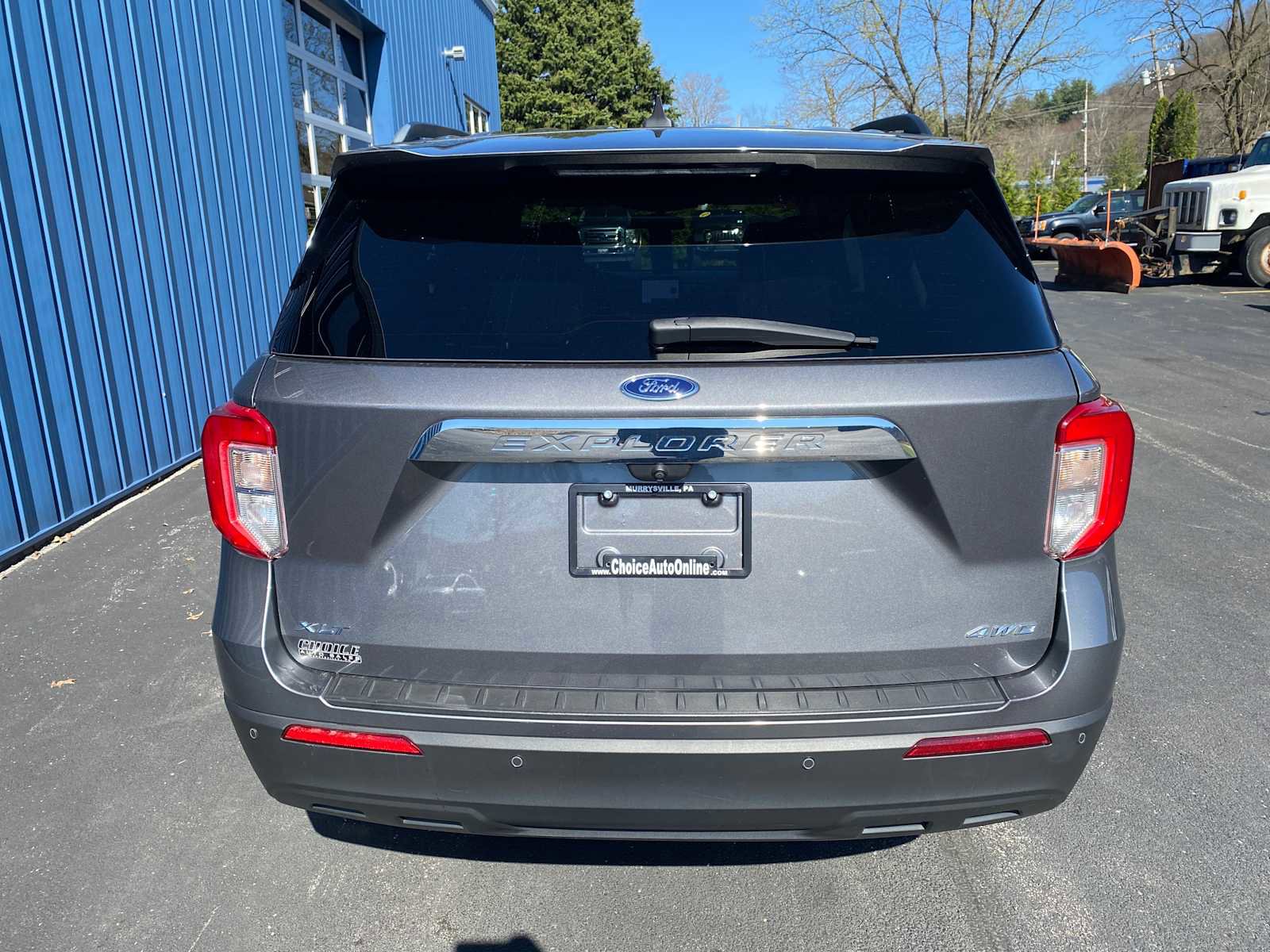Used 2021 Ford Explorer XLT AWD/4WD image 14