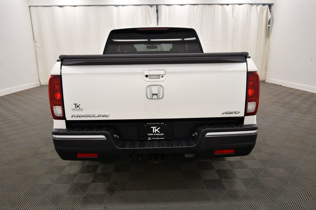 Certified 2017 Honda Ridgeline RTL image 6