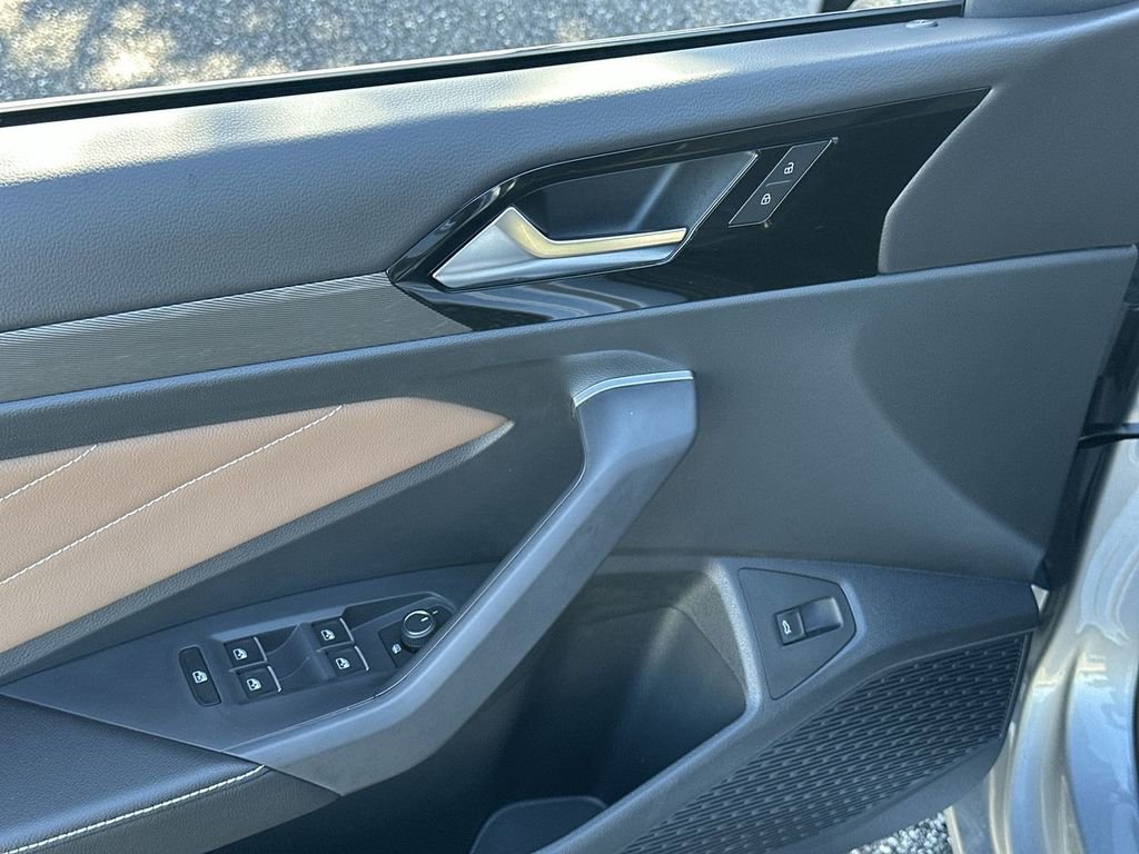 New 2026 Volkswagen Jetta SEL image 13