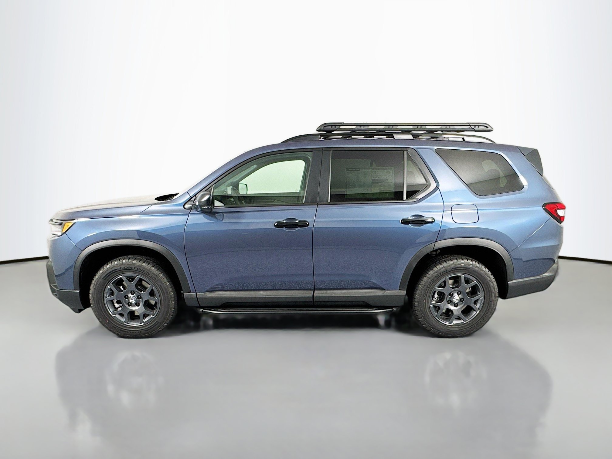 New 2026 Honda Pilot TrailSport image 8