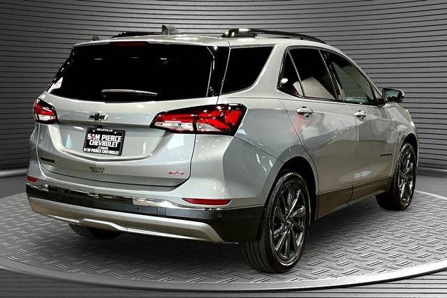 Used 2023 Chevrolet Equinox RS FWD image 6