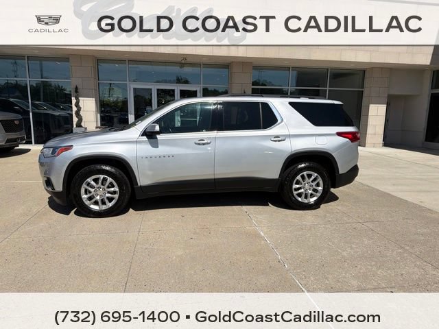 Used 2019 Chevrolet Traverse LT FWD image 2