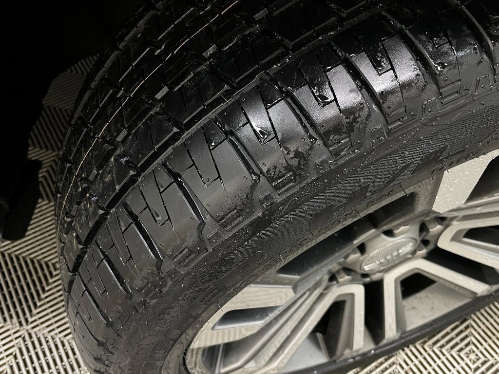 Used 2017 GMC Yukon Denali w/ Open Road Package image 53