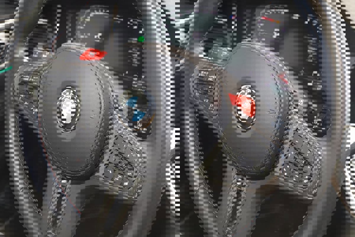 Used 2021 BMW M4 Coupe w/ Executive Package image 56