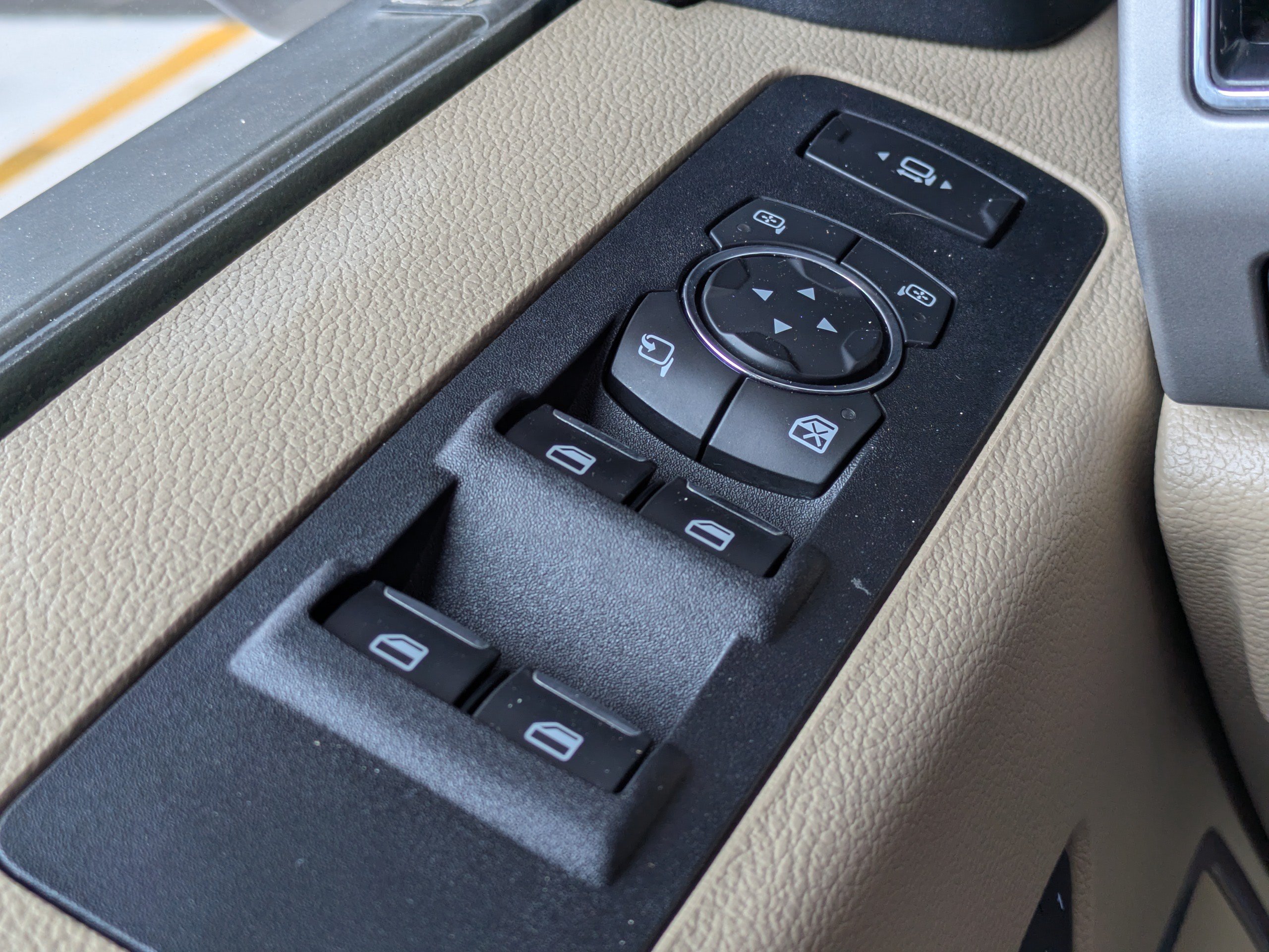 Used 2019 Ford F450 Lariat w/ Lariat Ultimate Package AWD/4WD image 25