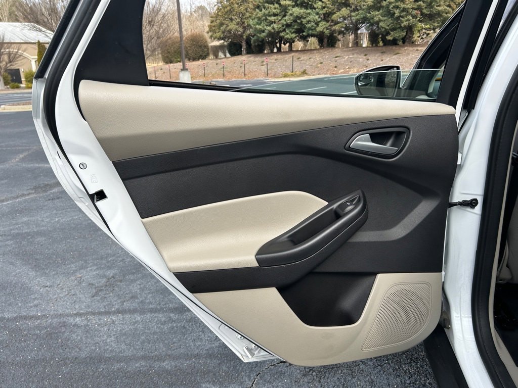 Used 2013 Ford Focus SE image 45