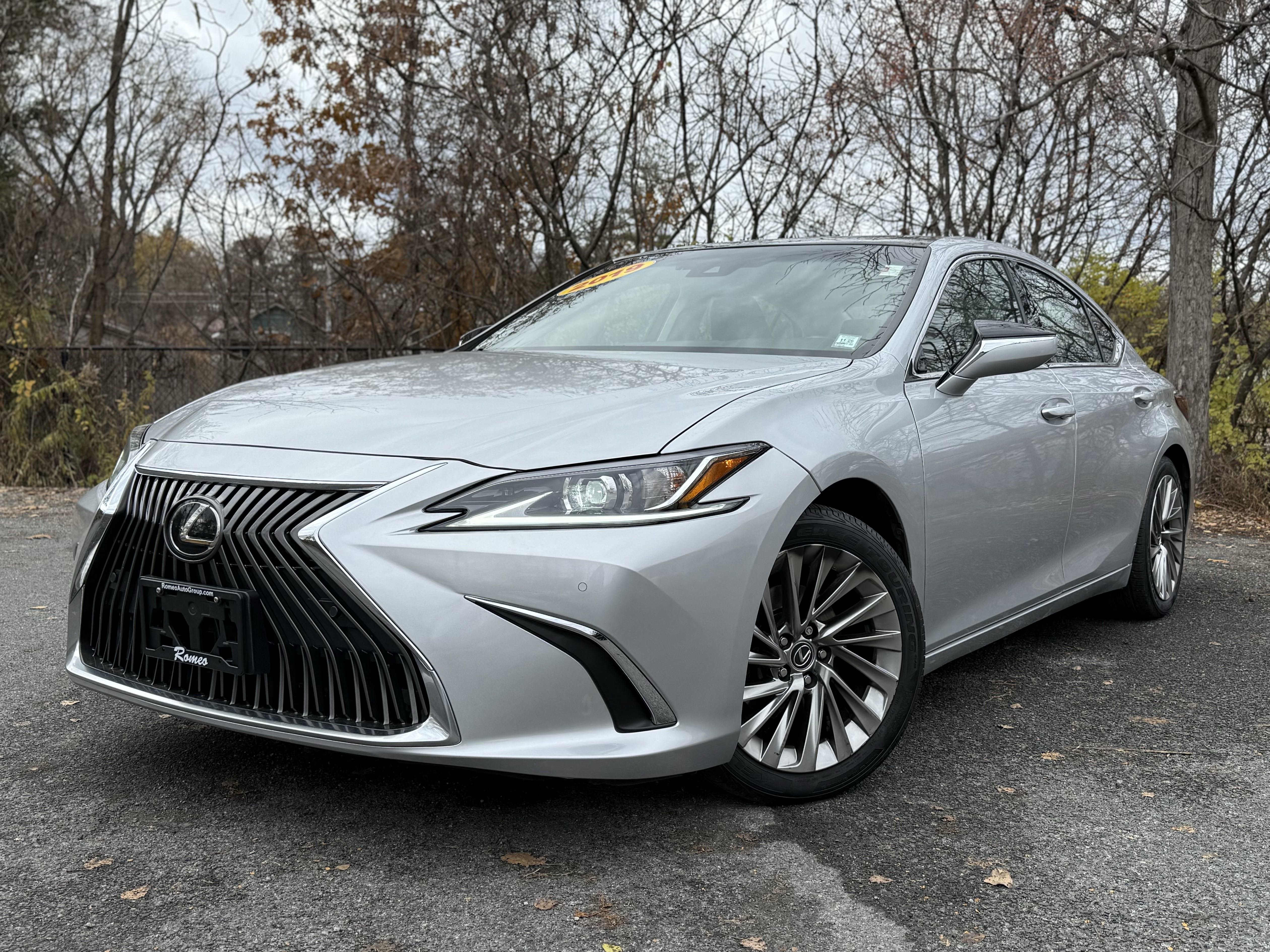 Used 2019 Lexus ES 350 Luxury