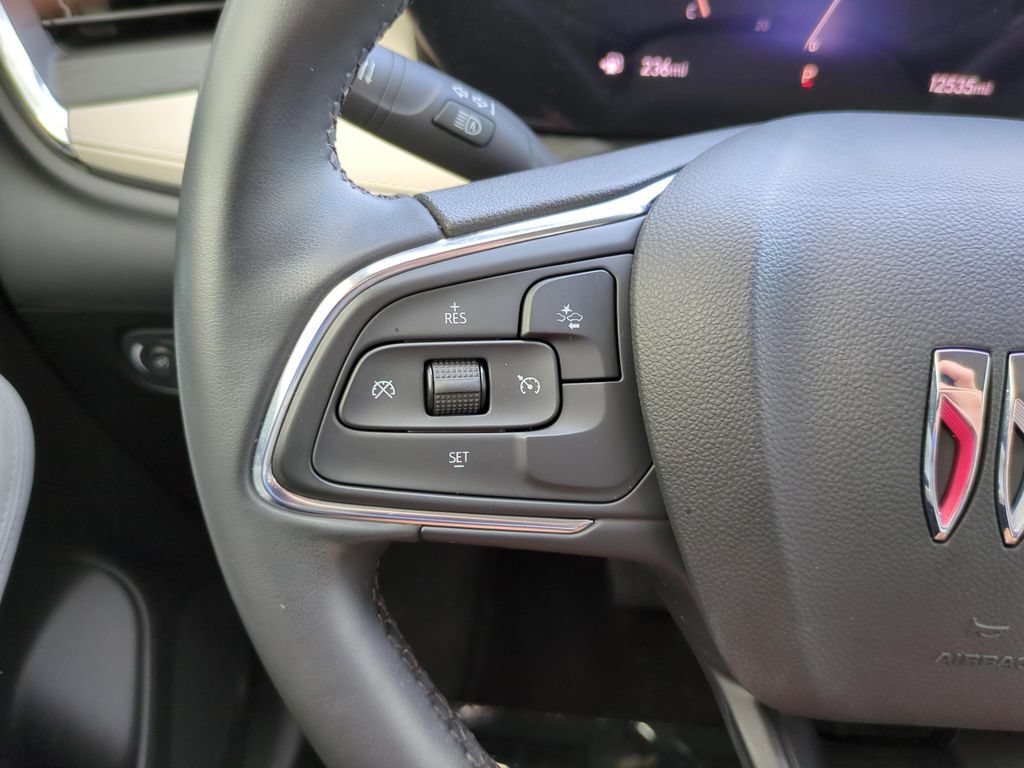 Used 2025 Buick Encore GX Sport Touring FWD image 17