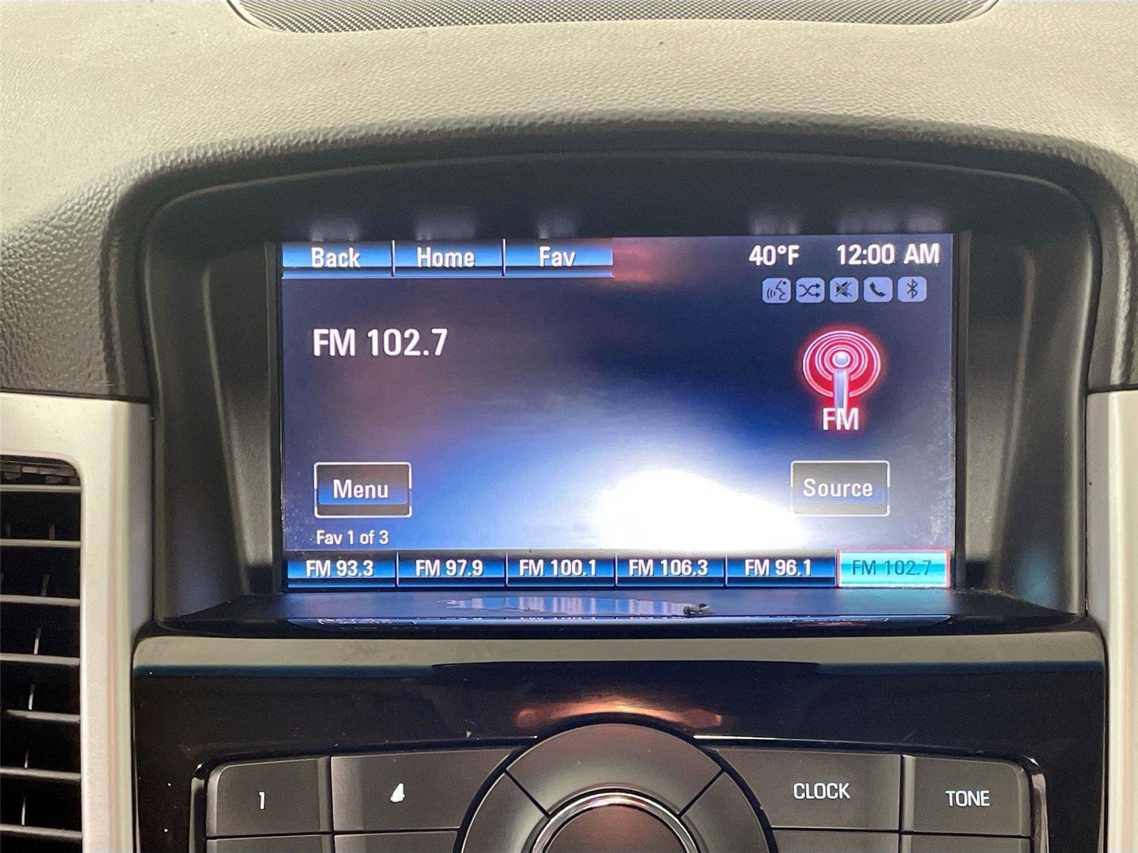 Used 2016 Chevrolet Cruze LT w/ Sun And Sound Package FWD image 7