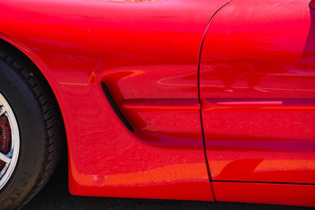 Used 1999 Chevrolet Corvette Coupe w/ Memory Pkg image 74