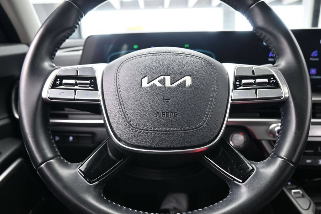 New 2024 Kia Telluride S w/ S Sunroof Package FWD image 27