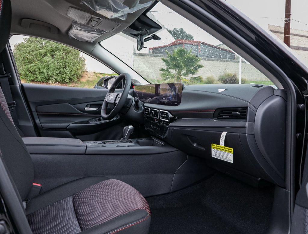 New 2026 Nissan Sentra SR w/ Floor Mat Package image 18