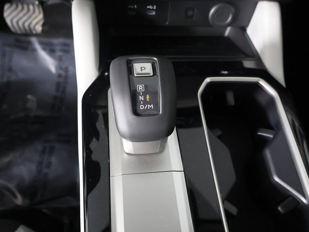 New 2026 Mitsubishi Outlander SE image 50