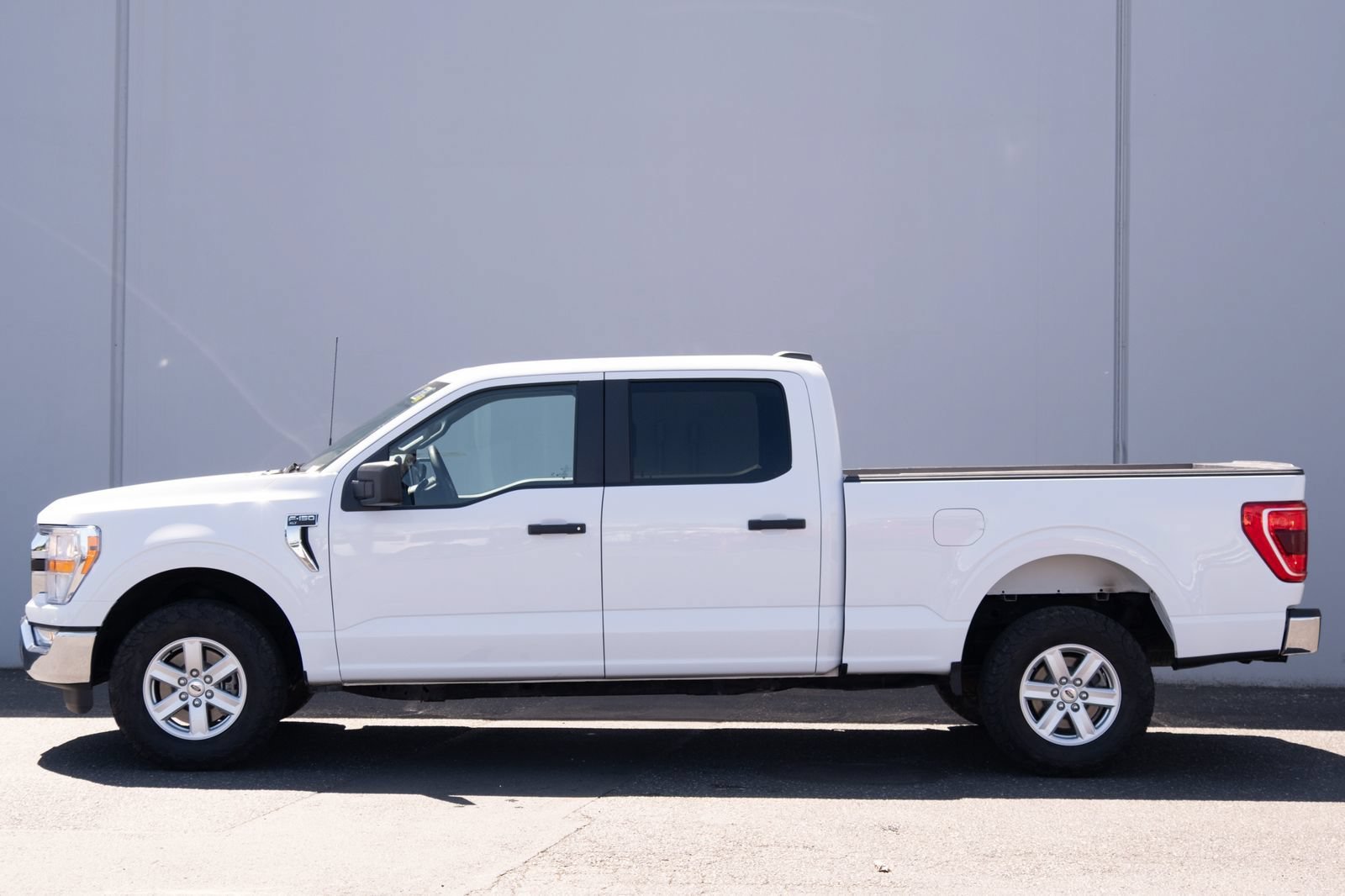 Used 2022 Ford F150 XLT w/ Trailer Tow Package AWD/4WD image 21