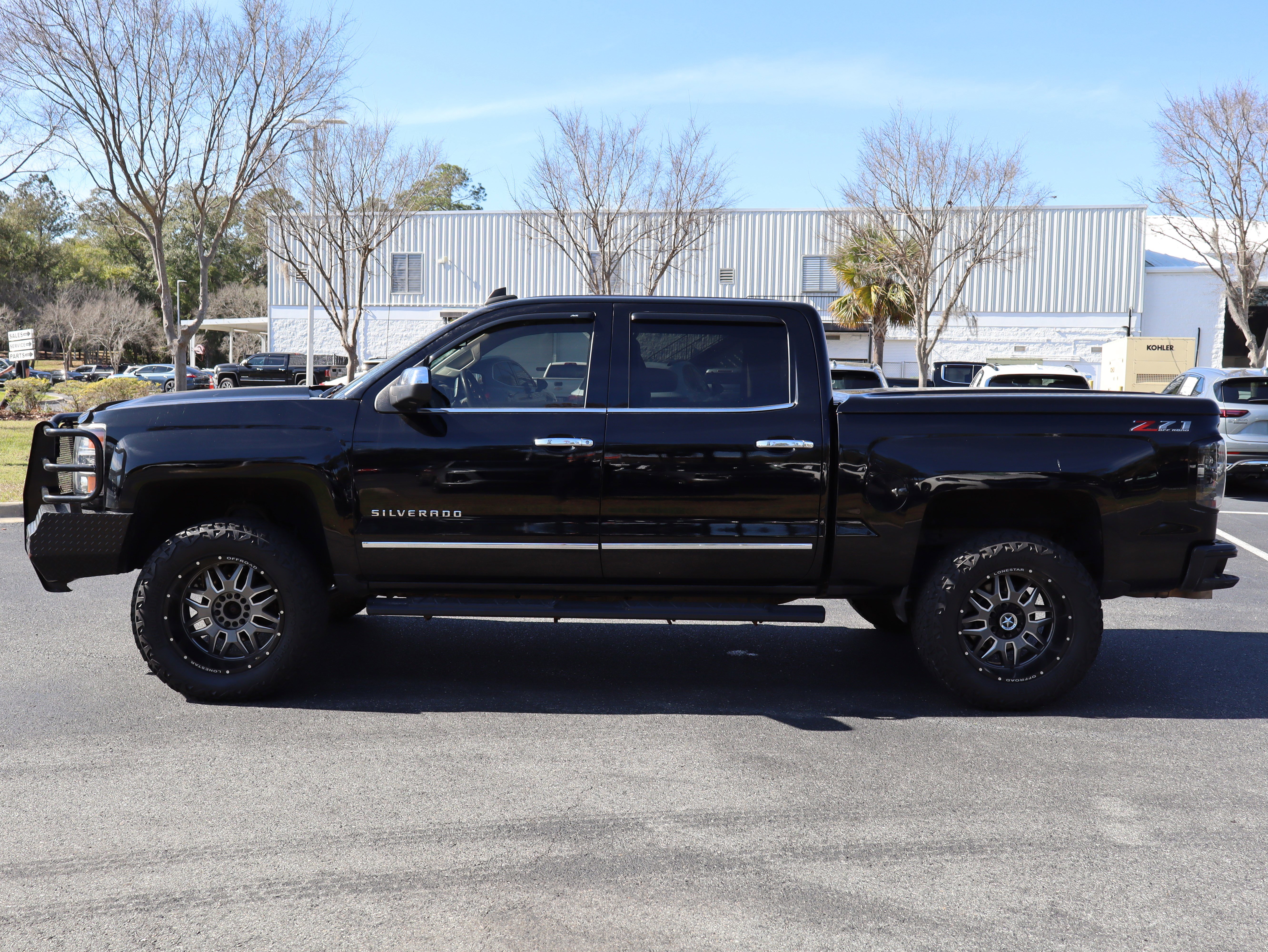 Used 2018 Chevrolet Silverado 1500 LTZ Z71 w/ LTZ Plus Package image 7