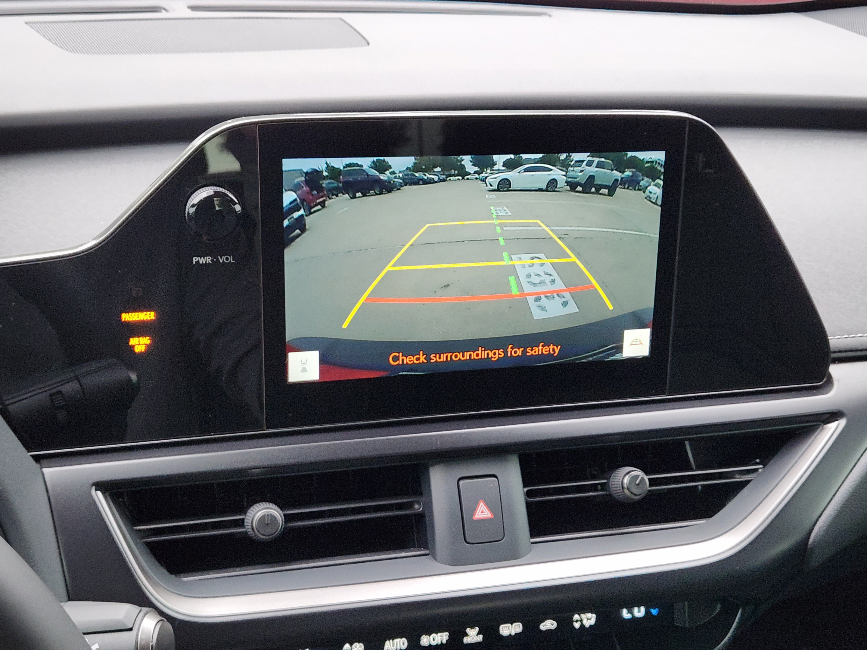 Used 2025 Lexus UX 300h FWD w/ Accessory Package (Z1) image 11