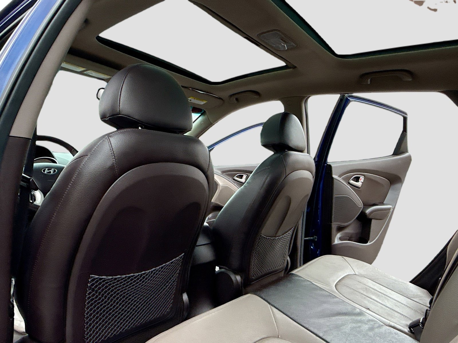 Used 2013 Hyundai Tucson Limited w/ Premium Pkg AWD/4WD image 6