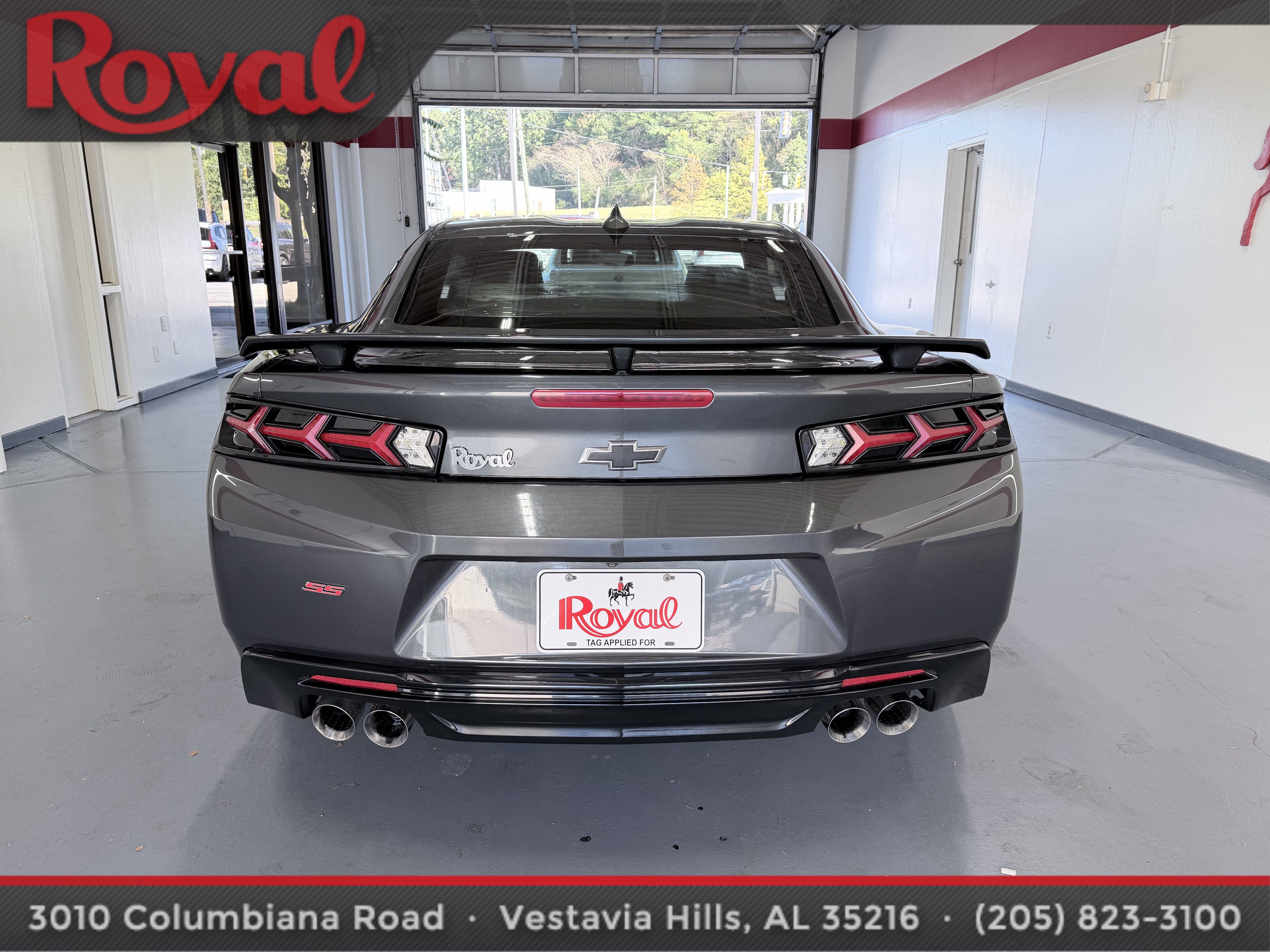 Used 2016 Chevrolet Camaro SS RWD image 5