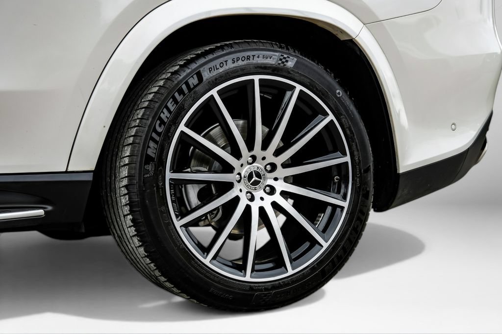 Used 2023 Mercedes-Benz GLS 580 4MATIC image 82