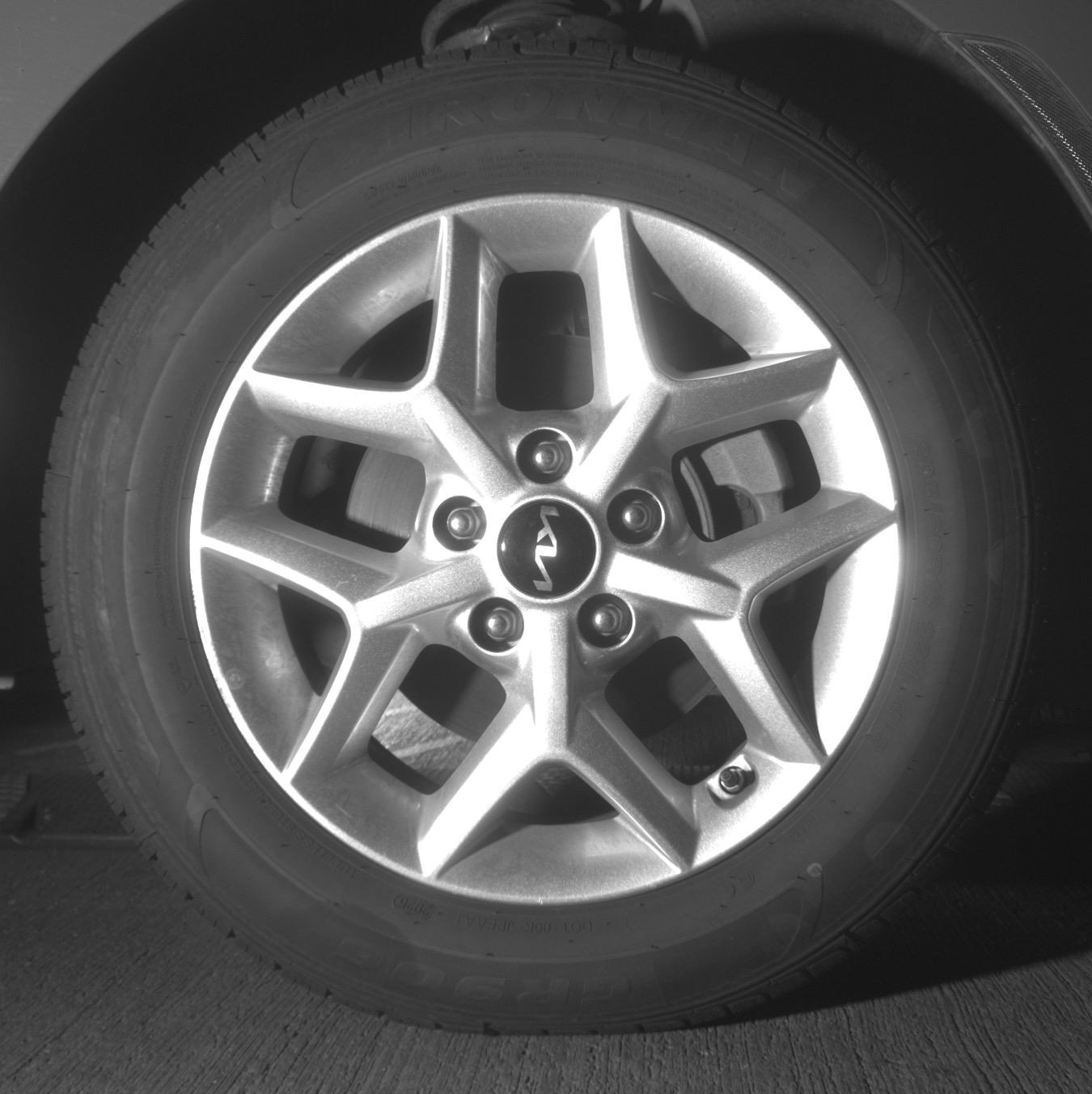 Used 2025 Kia Soul LX w/ LX Technology Package FWD image 13