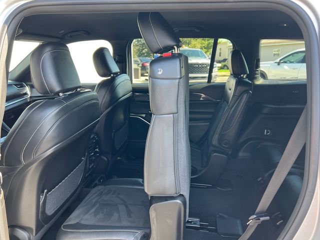 Used 2022 Jeep Grand Cherokee L Laredo AWD/4WD image 6