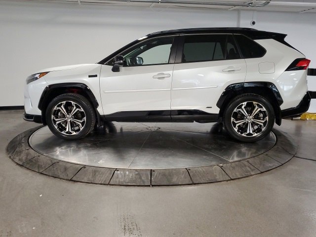 Used 2023 Toyota RAV4 XSE w/ Weather Package image 5