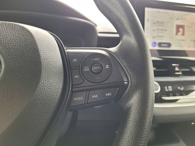 Used 2023 Toyota Corolla LE w/ LE Convenience Package FWD image 14