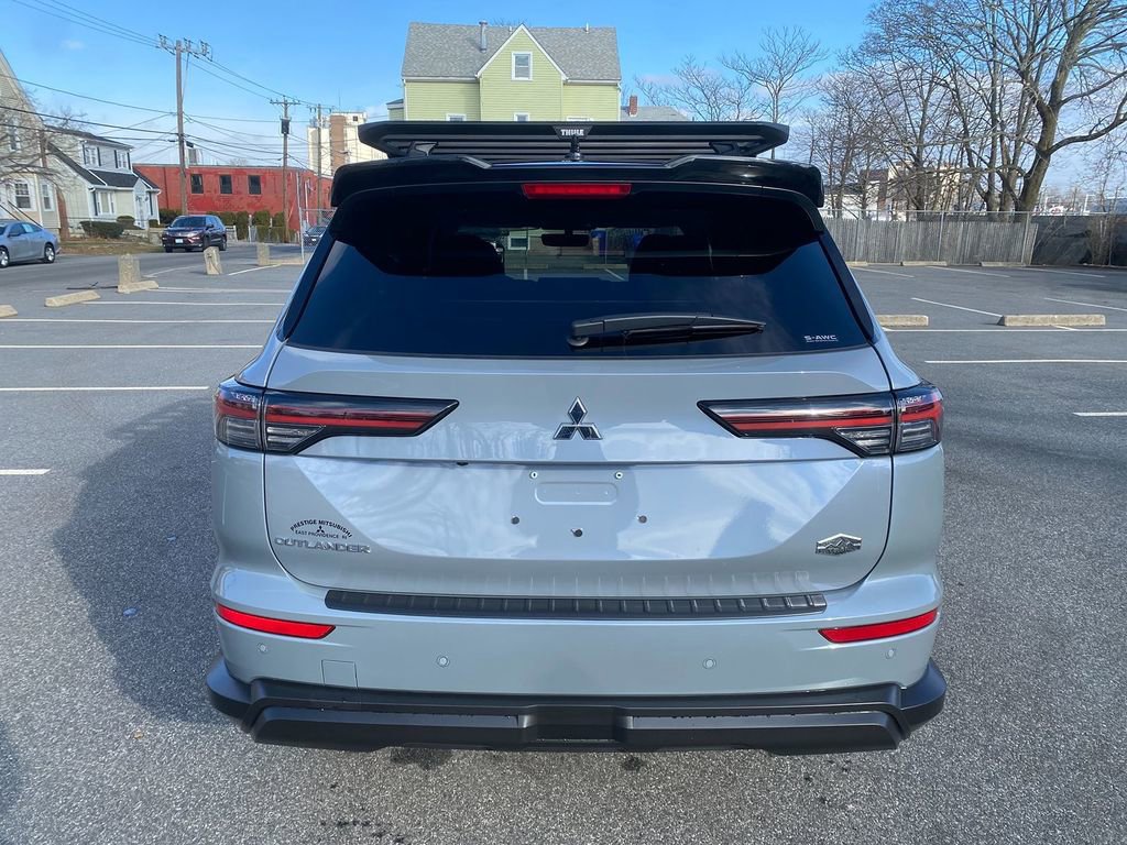 New 2026 Mitsubishi Outlander Trail Edition image 6
