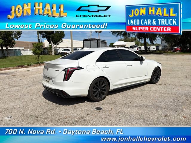 Used 2022 Cadillac CT4 V w/ Technology Package image 12