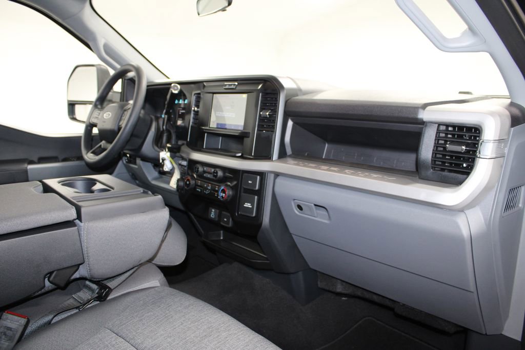 New 2025 Ford F250 XL w/ STX Appearance Package image 31