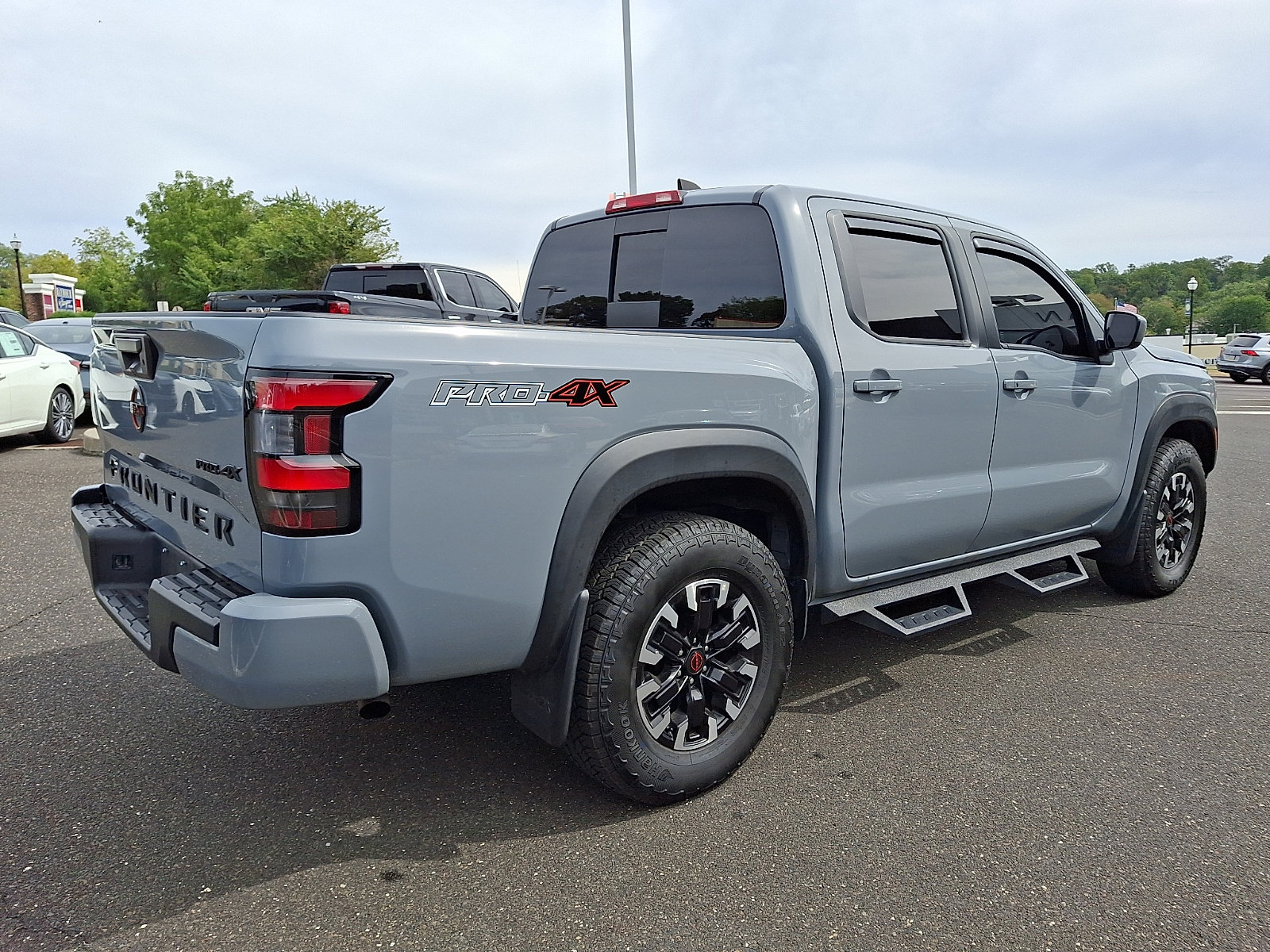 Certified 2024 Nissan Frontier PRO-4X w/ Off-Road Protection Package AWD/4WD image 6