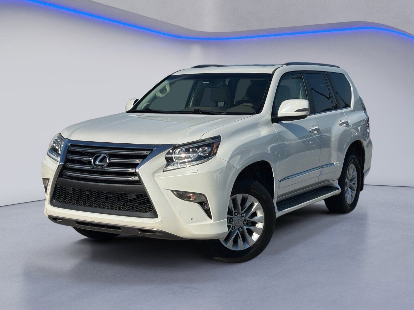 Used 2017 Lexus GX 460 Premium w/ Premium Package AWD/4WD image 2